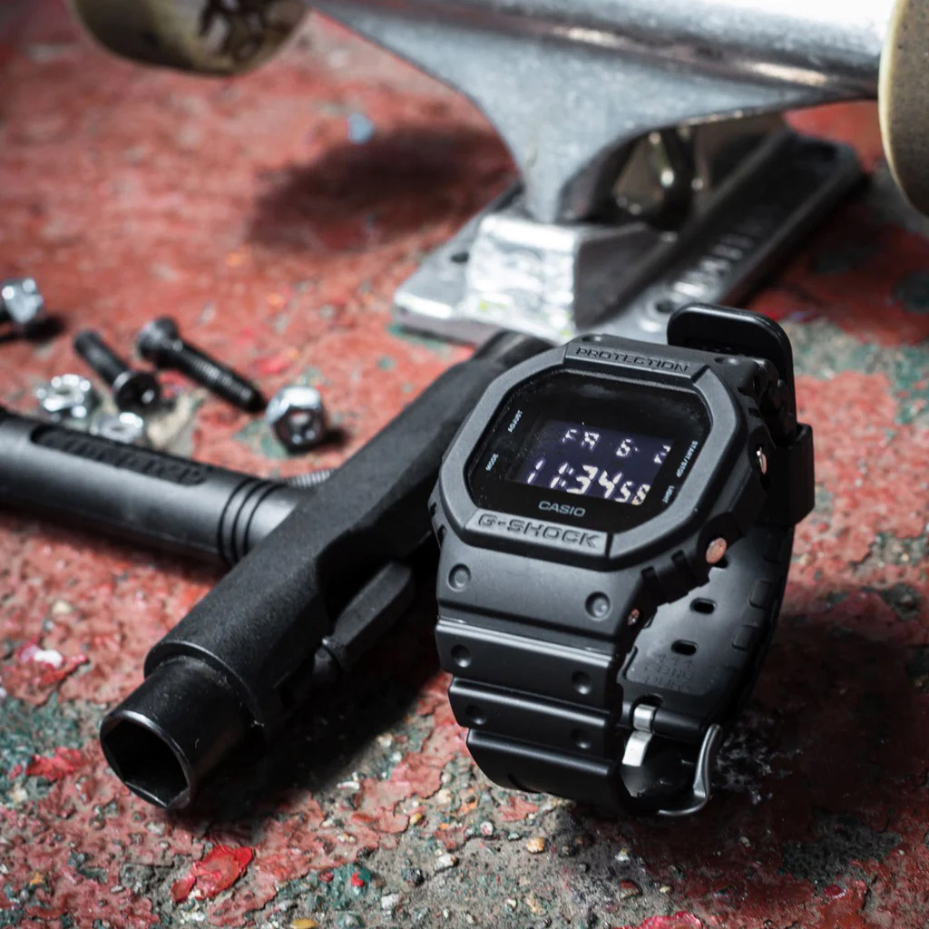 Reloj Casio G-Shock de Hombre DW5600BB-1 Negro - Imagen 5