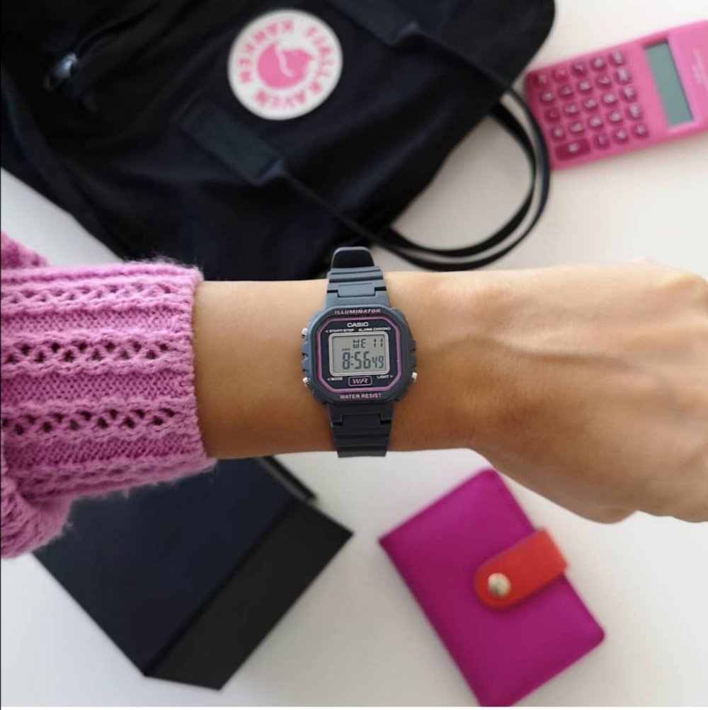 Reloj Casio LA-20WH-8A Gris de Mujer - Imagen 2