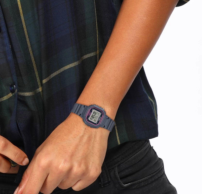 Reloj Casio LA-20WH-8A Gris de Mujer - Imagen 3