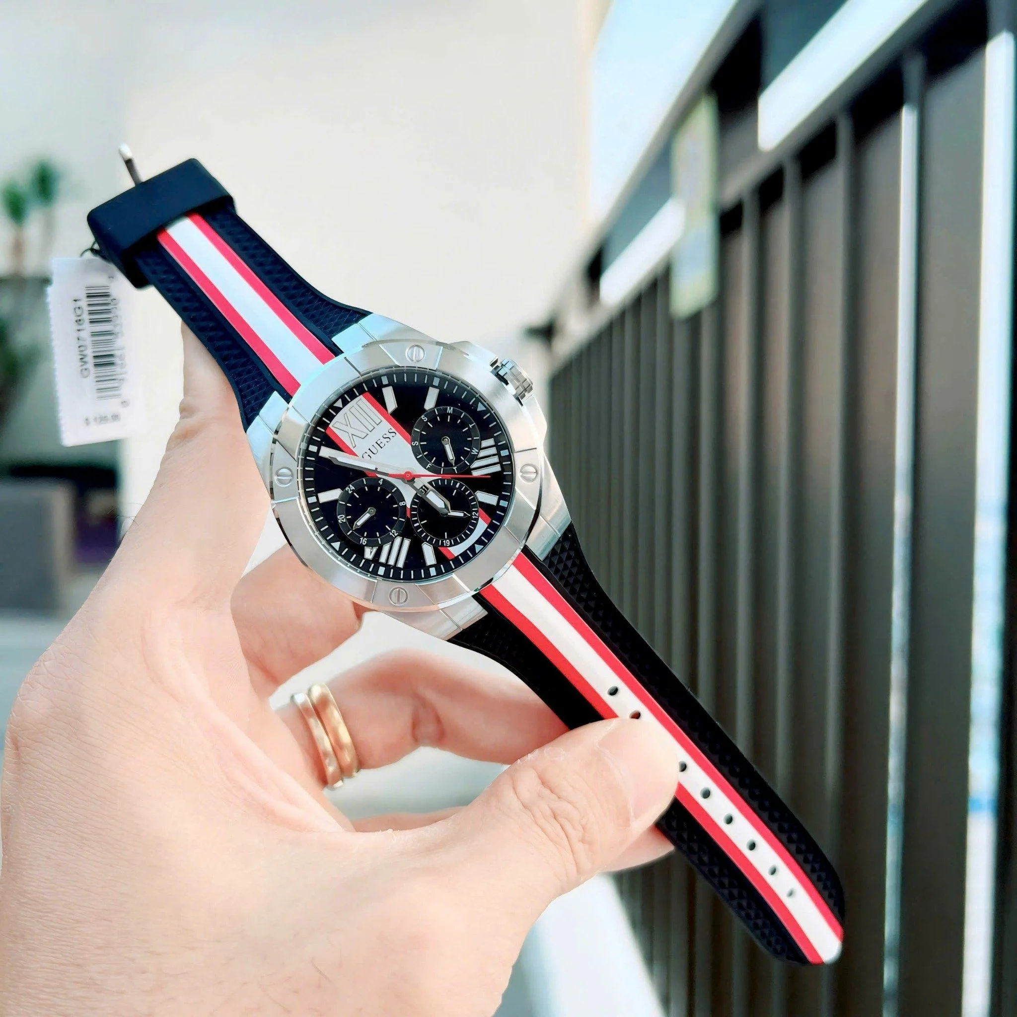 Reloj Guess GW0716G1 de Hombre Rojo y Blanco - Imagen 4