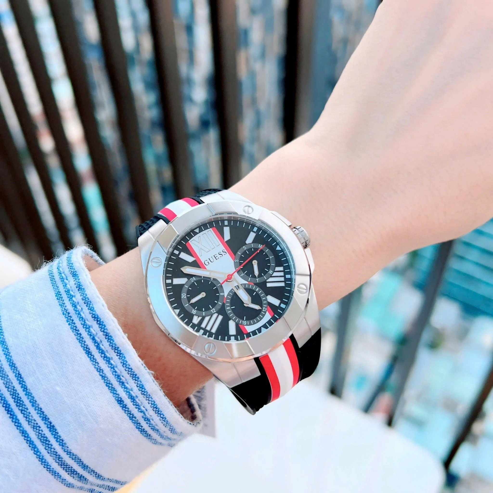 Reloj Guess GW0716G1 de Hombre Rojo y Blanco - Imagen 5