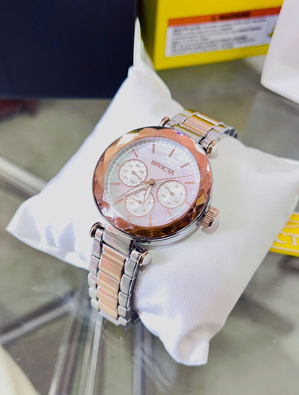 Reloj Invicta Angel de Dama Duotono 31304 - Imagen 2