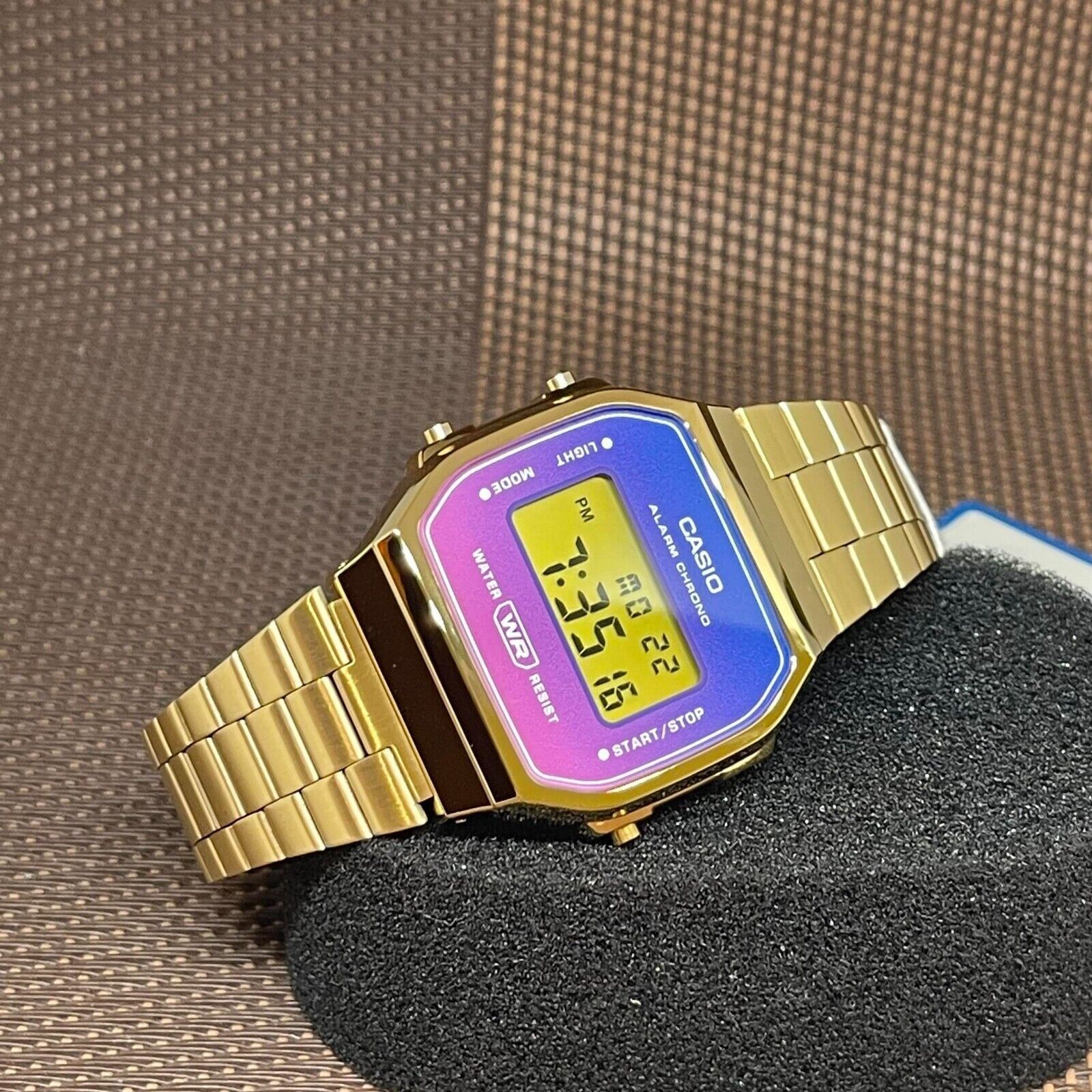 Reloj Casio A168WERG-2A Retro Dorado - Imagen 3