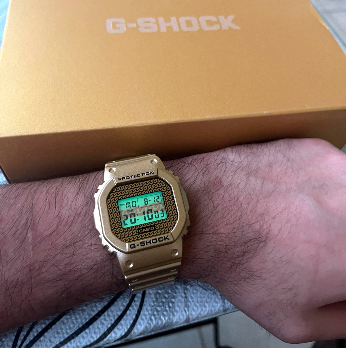 Set Reloj Casio G-Shock de Hombre DWE-5600HG-1 - Imagen 4