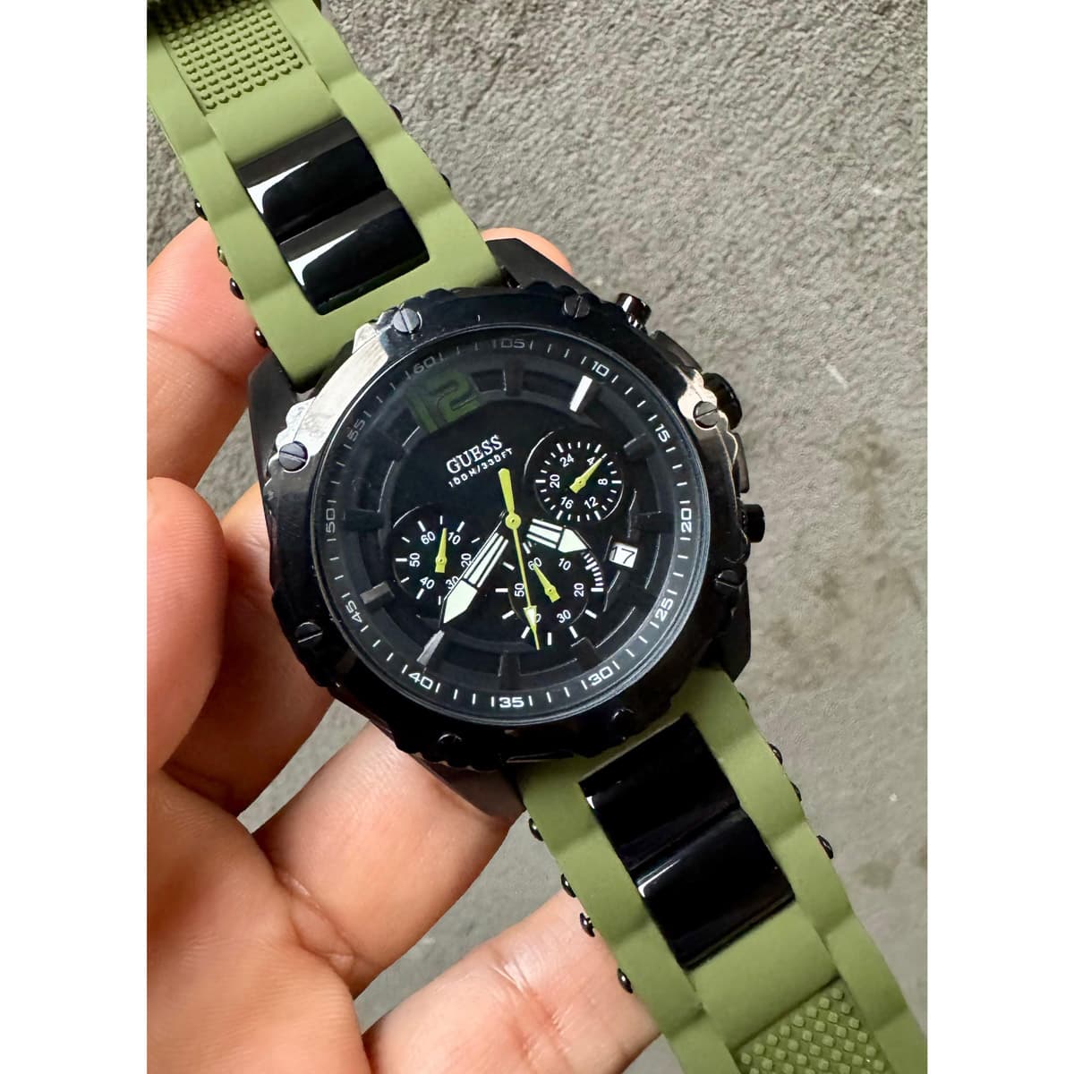 Reloj GUESS W0167G4 Deportivo Verde de Hombre - Imagen 2