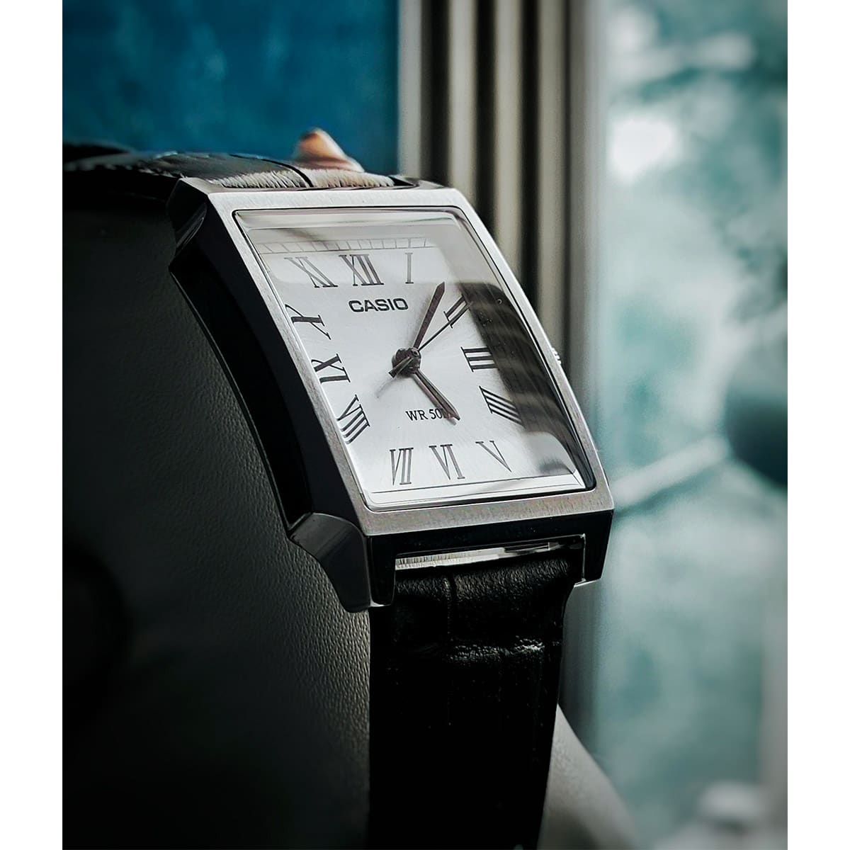 Reloj Casio MTP-B190L-7BV Elegante de Hombre - Imagen 4