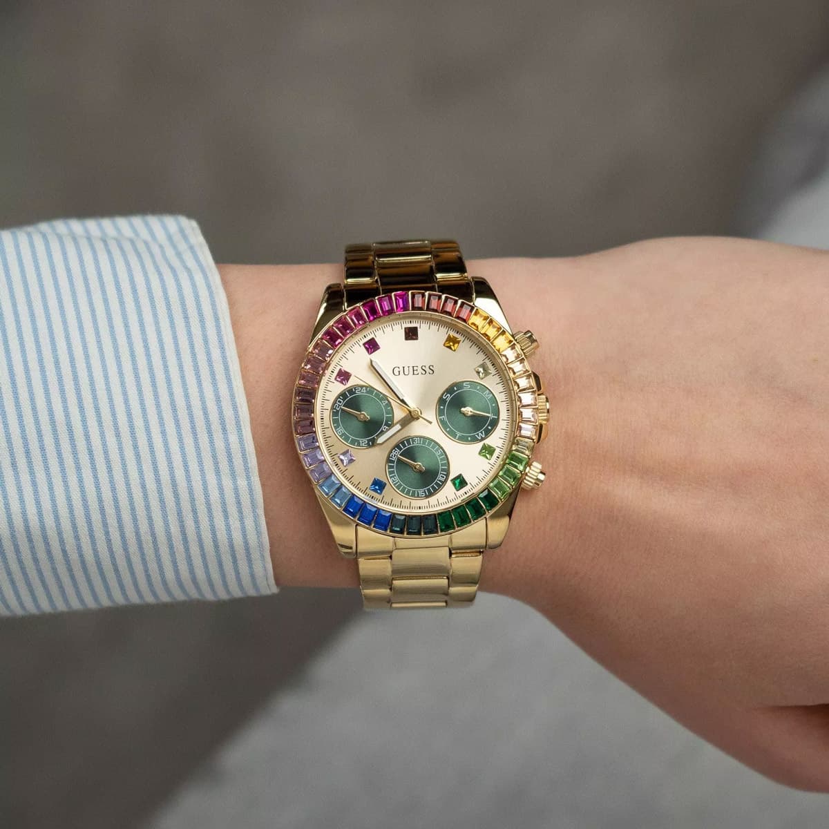 Reloj Guess GW0690L4 Dorado Colores de Mujer - Imagen 2