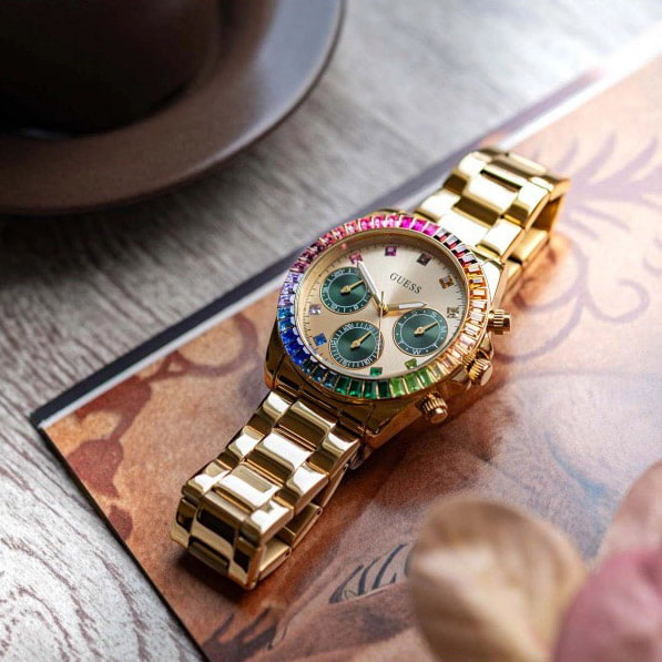 Reloj Guess GW0690L4 Dorado Colores de Mujer - Imagen 3